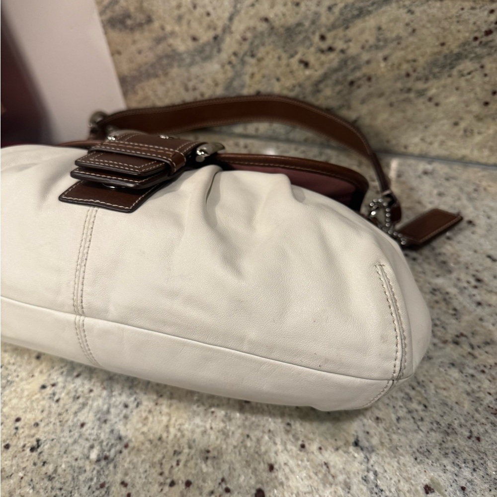 Coach soho white and Brown Leather Shoulder Bag Y2K excellent condition - Picture 6 of 9